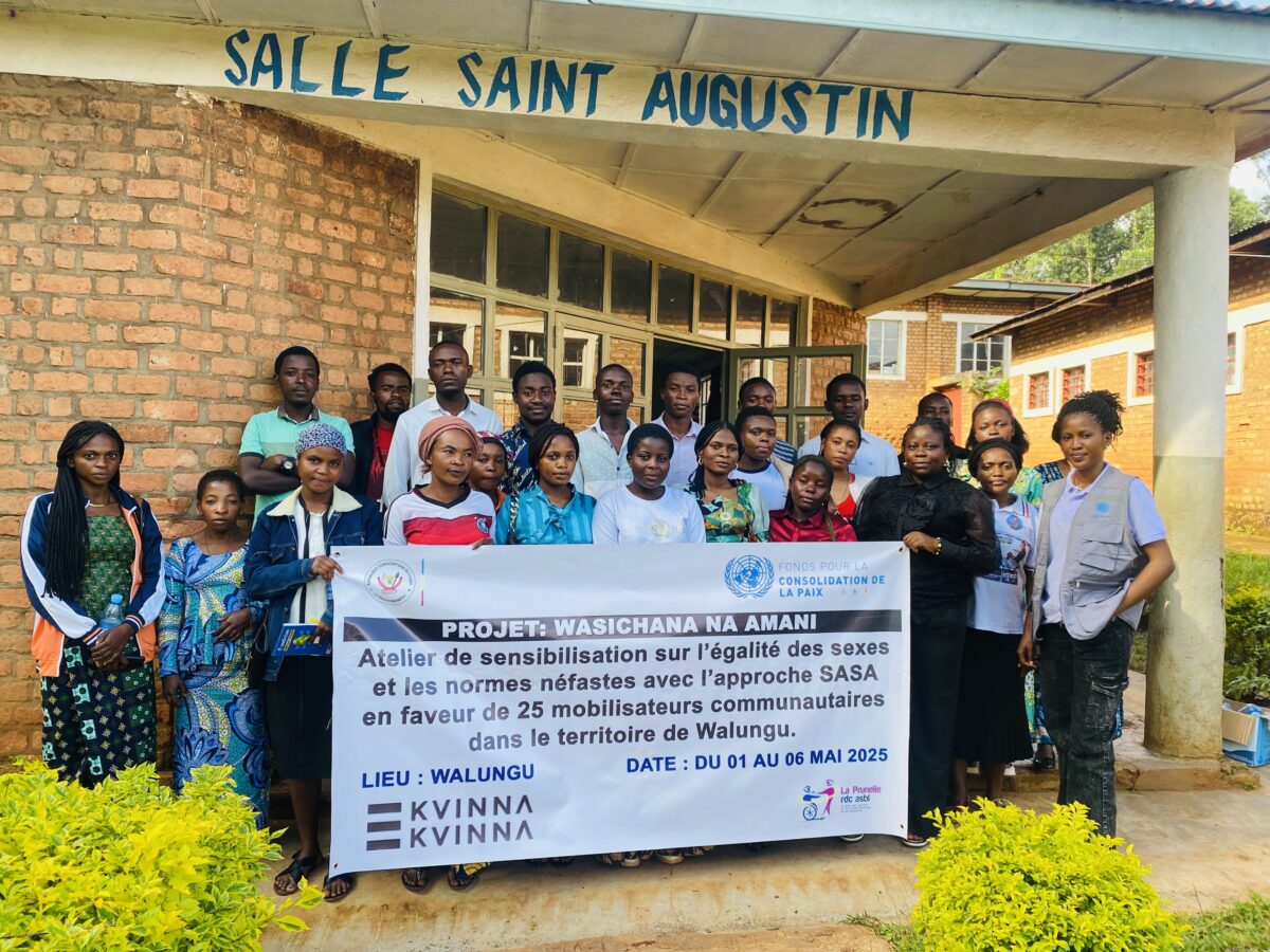 Un-atelier-de-sensibilisation-sur-legalite-des-sexes-et-les-normes-nefastes-organise-par-Wasichana-na-Amani-1200x900
