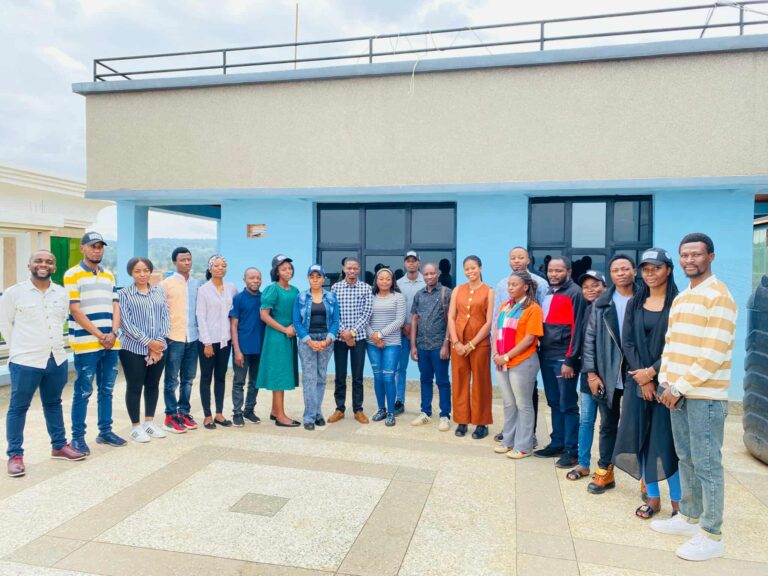 Bukavu : La Prunelle RDC et Kal Melanina échangent sur l’immigration, l’entrepreneuriat et le féminisme