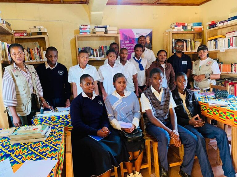 Bukavu : La Prunelle RDC asbl sensibilise 20 élèves leaders contre les violences basées sur le genre